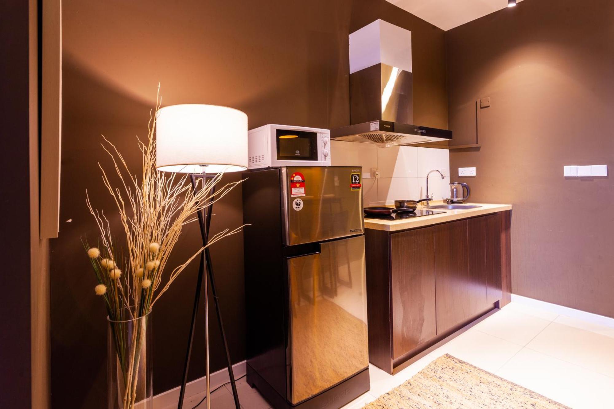 Highpark Suites In Petaling Jaya, Kelana Jaya By Plush Kampong Baharu Sungai Way Habitación foto