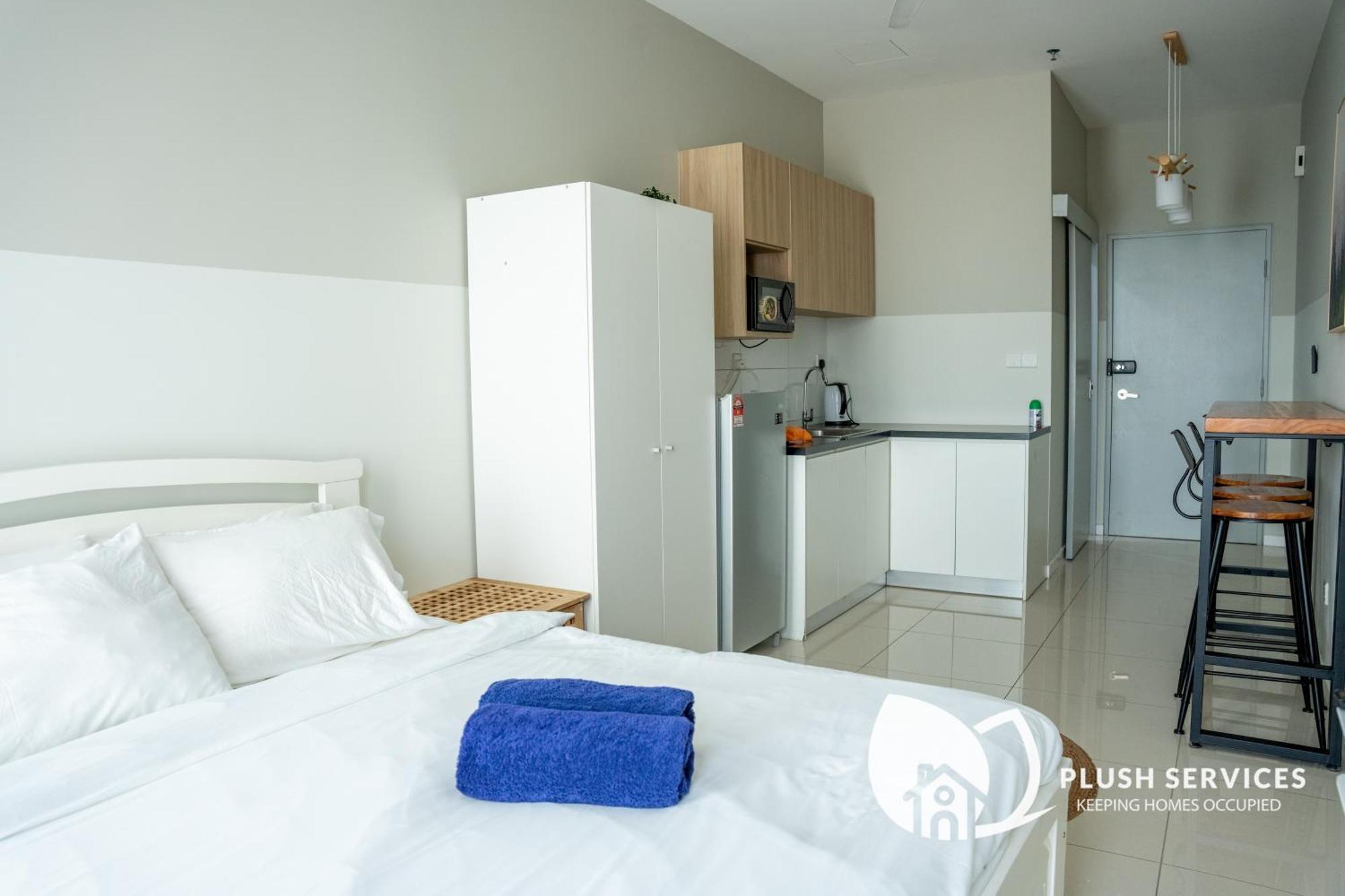 Highpark Suites In Petaling Jaya, Kelana Jaya By Plush Kampong Baharu Sungai Way Exterior foto